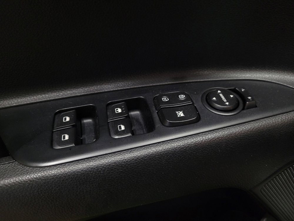 Used 2019 Kia Rio S w/ Technology Package FWD image 27