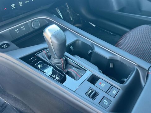 New 2026 Nissan Sentra SR w/ Floor Mat Package FWD image 26