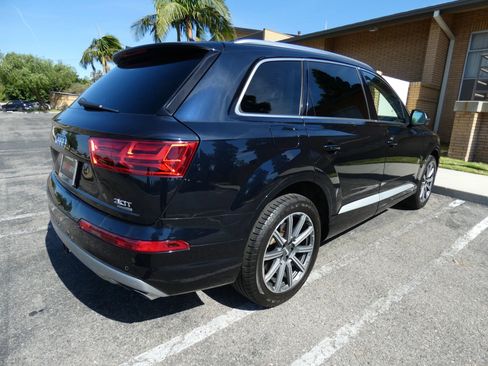Used 2018 Audi Q7 3.0T Premium Plus w/ Premium Plus Package image 8