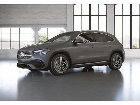 Certified 2023 Mercedes-Benz GLA 250 4MATIC image 39