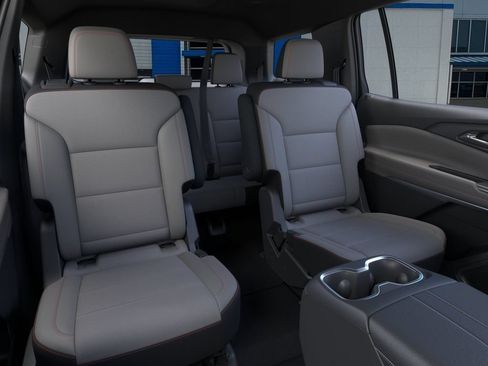 New 2027 Chevrolet Traverse LT w/ Driver Confidence Package FWD image 17