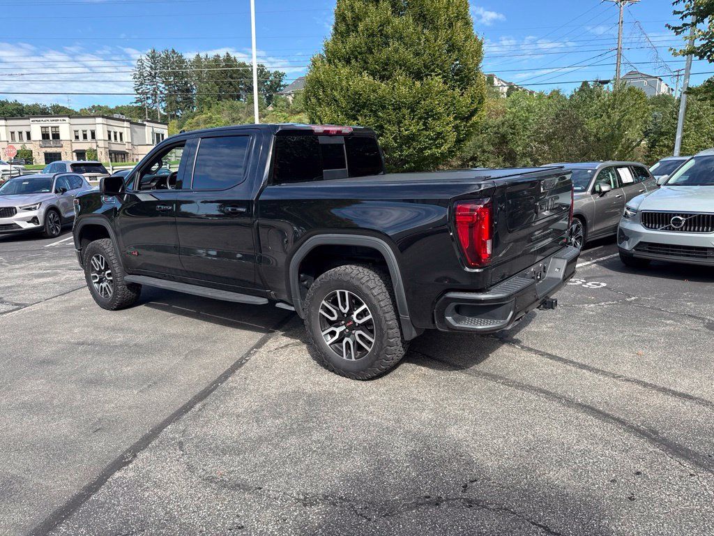 Used 2022 GMC Sierra 1500 AT4 w/ AT4 Premium Package AWD/4WD image 4