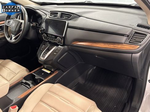 Used 2022 Honda CR-V Touring image 16