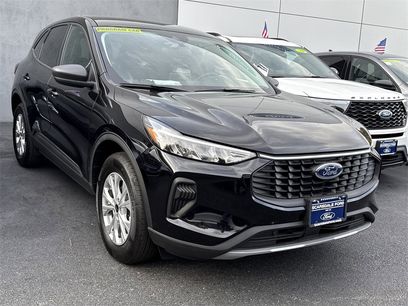Used 2025 Ford Escape Active w/ Cold Weather Package