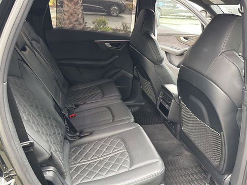 Used 2023 Audi SQ7 Premium Plus w/ Executive Package image 15