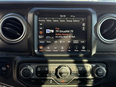 Used 2023 Jeep Wrangler Unlimited Rubicon 4xe w/ Cold Weather Group image 17