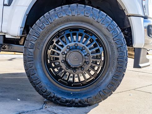 Used 2023 Ford F450 XLT w/ 360-Degree Camera Package image 11