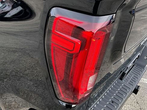 Used 2024 GMC Sierra 1500 Denali Ultimate image 24