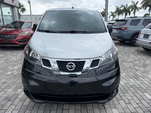 Used 2015 Nissan NV200 SV w/ Technology Package FWD image 2