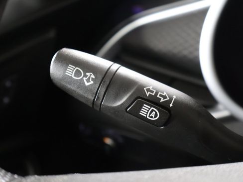 Used 2023 Chevrolet Malibu LS image 34