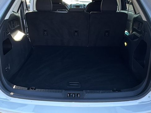 Used 2015 Ford Edge SEL image 22
