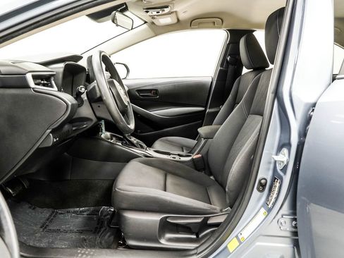 Used 2023 Toyota Corolla LE image 16