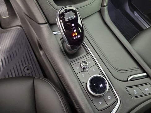 Certified 2024 Cadillac XT5 Luxury image 28