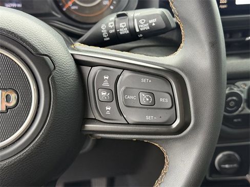 Used 2024 Jeep Wrangler Sport S image 25