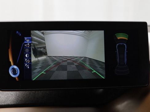 Used 2015 BMW i3 w/ Range Extender image 10