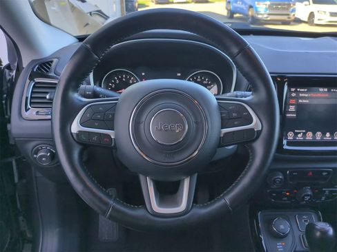 Certified 2019 Jeep Compass Limited image 22