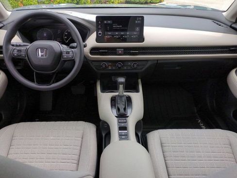 New 2026 Honda HR-V LX image 13