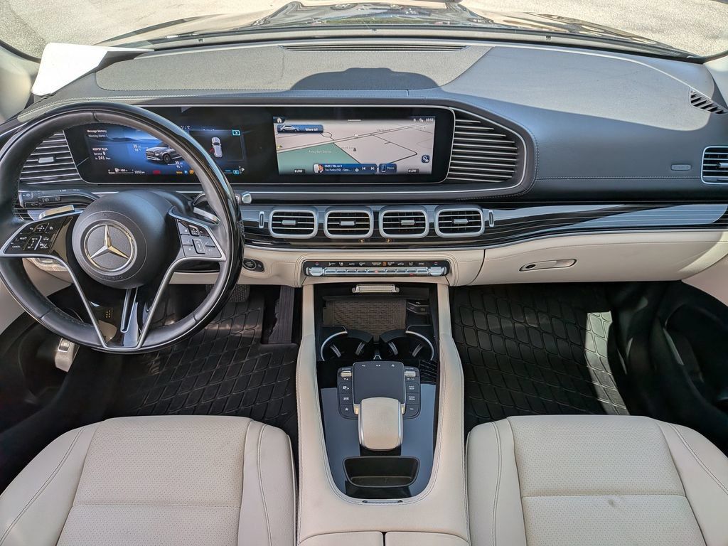 Used 2024 Mercedes-Benz GLE 350 4MATIC image 30