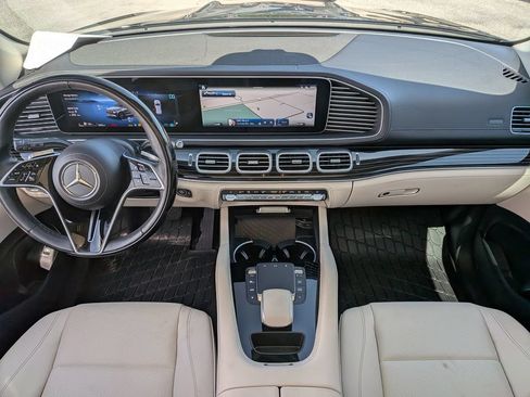 Used 2024 Mercedes-Benz GLE 350 4MATIC image 30