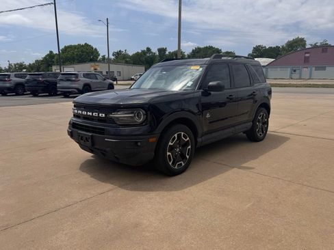 Used 2021 Ford Bronco Sport Outer Banks w/ Outer Banks Package (96D) AWD/4WD image 8