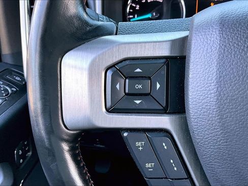 Used 2022 Ford F250 Platinum w/ FX4 Off-Road Package image 12