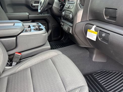 New 2026 Chevrolet Silverado 1500 Custom Trail Boss AWD/4WD image 14