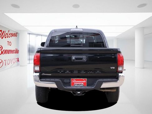 Used 2021 Toyota Tacoma SR5 RWD image 6