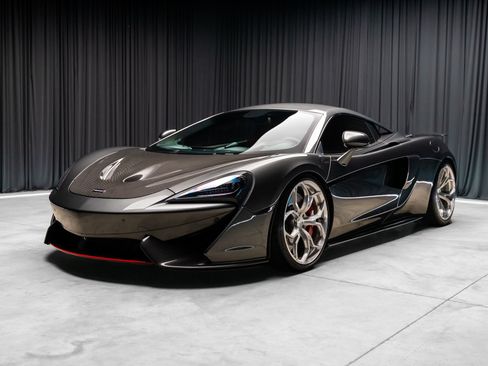 Used 2017 McLaren 570S Coupe RWD image 22