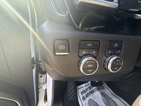 Used 2022 GMC Sierra 1500 Elevation image 23