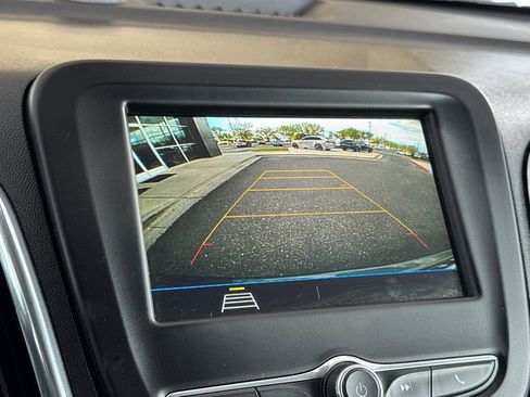 Used 2019 Chevrolet Equinox LT FWD image 20
