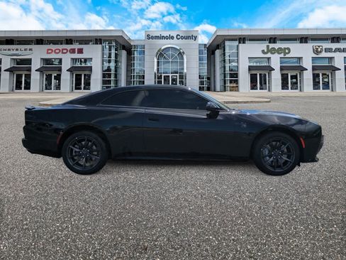 New 2026 Dodge Charger Scat Pack w/ Blacktop Package AWD/4WD image 9