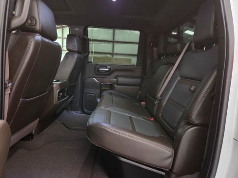Used 2023 GMC Sierra 2500 Denali image 10