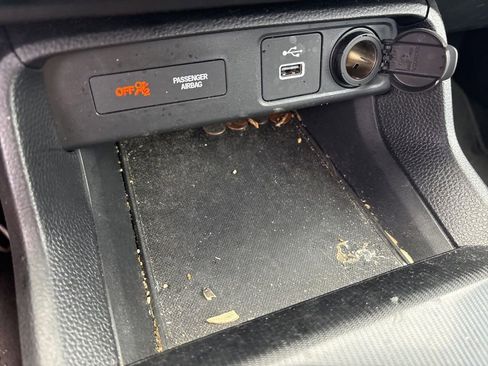 Used 2023 Honda Civic Sport image 25