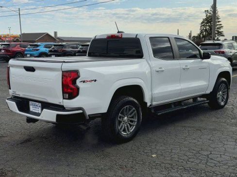 Used 2023 Chevrolet Colorado LT w/ LT Convenience Package II image 8
