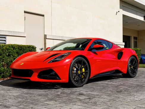 New 2025 Lotus Emira image 35