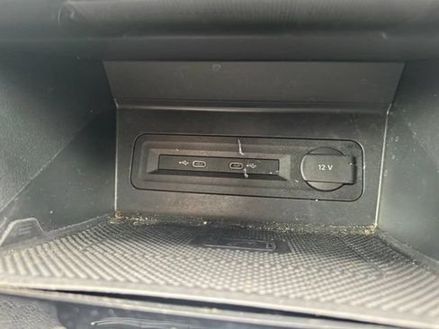 Used 2022 Volkswagen Atlas SE FWD image 23