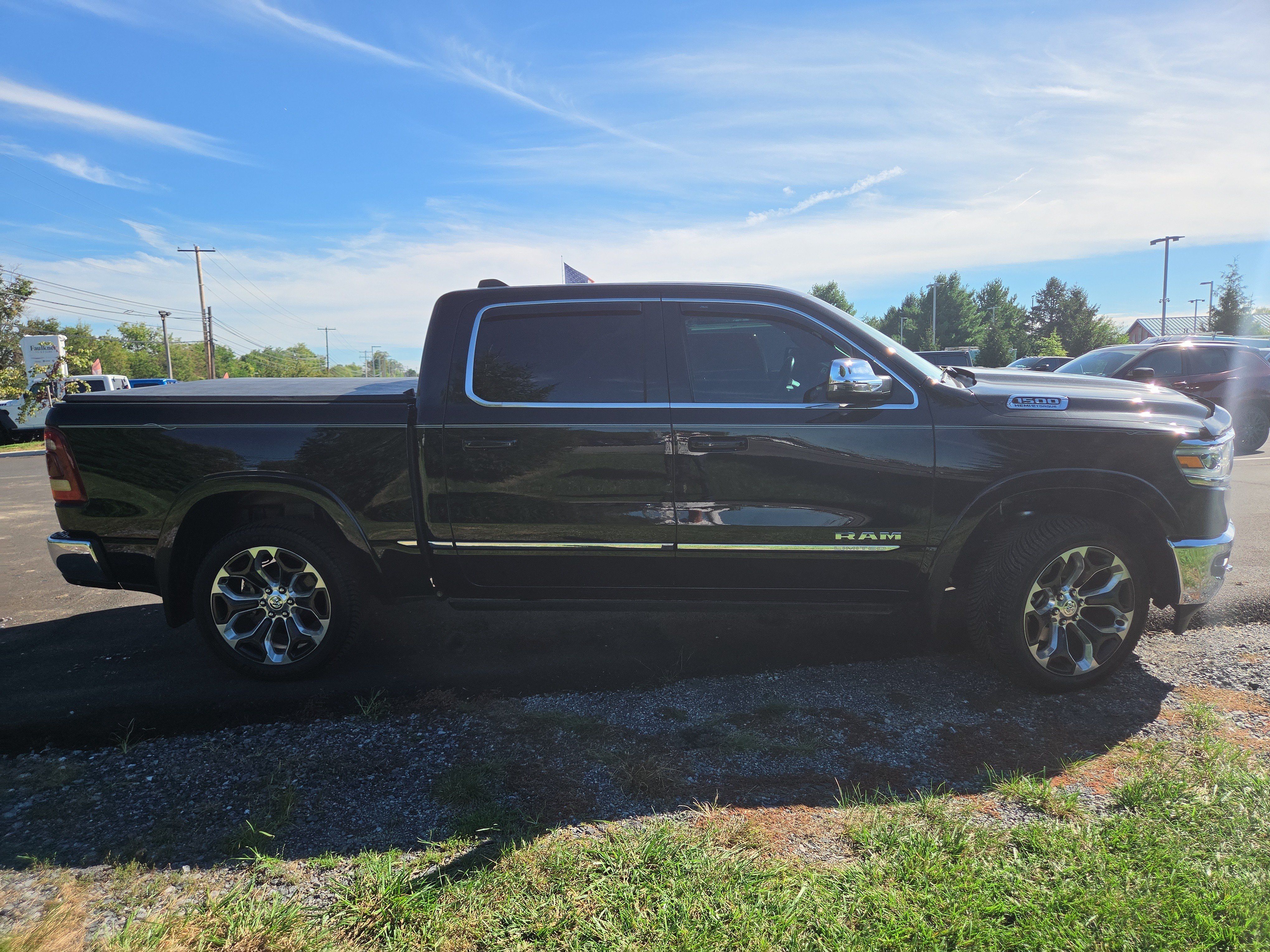 Used 2024 RAM 1500 Limited AWD/4WD image 18