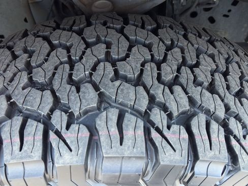 Used 2022 Ford F150 Raptor w/ Equipment Group 801A High AWD/4WD image 10