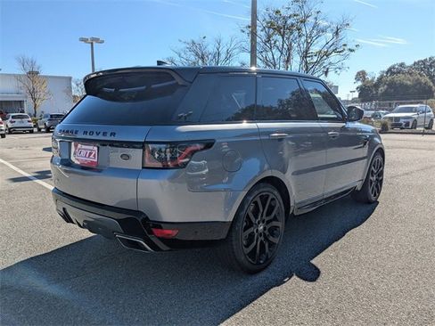 Used 2021 Land Rover Range Rover Sport HSE Silver Edition image 4