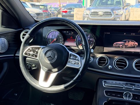 Used 2019 Mercedes-Benz E 300 4MATIC w/ Premium 1 Package image 34