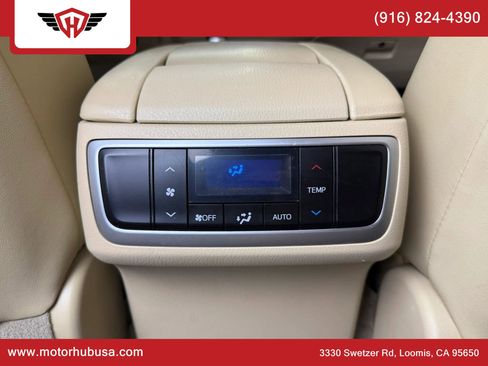 Used 2015 Toyota Highlander XLE AWD/4WD image 48