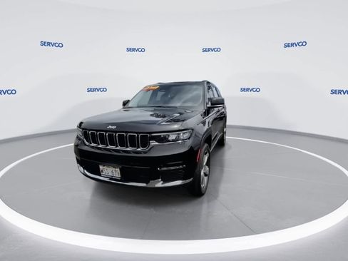Used 2022 Jeep Grand Cherokee L Limited image 3