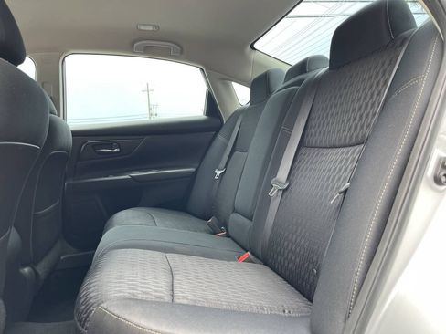 Used 2017 Nissan Altima 2.5 S w/ Power Driver Seat Package FWD image 11