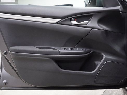 Used 2018 Honda Civic LX image 9