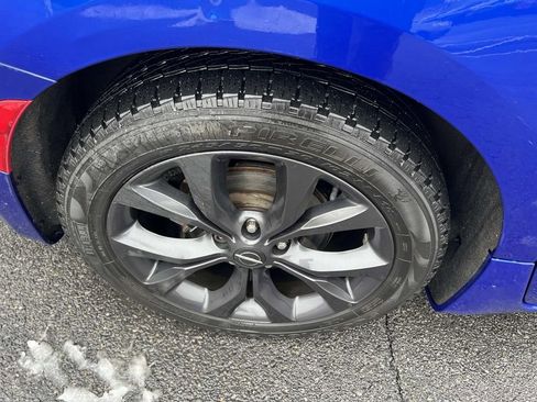 Used 2018 Chrysler Pacifica Touring Plus w/ S Appearance Package image 13