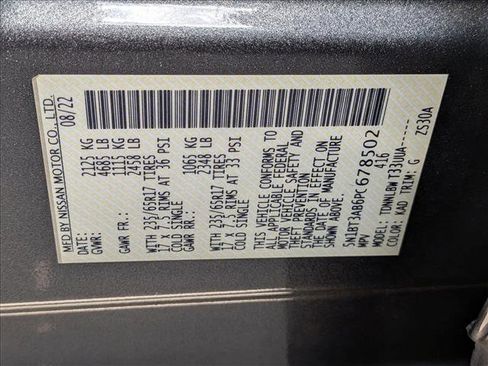 Used 2023 Nissan Rogue S image 17