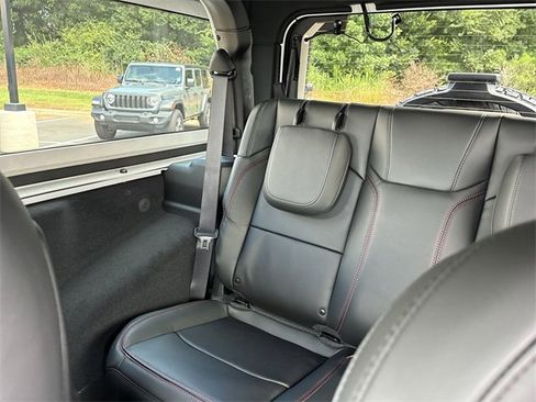 New 2025 Jeep Wrangler Rubicon image 28