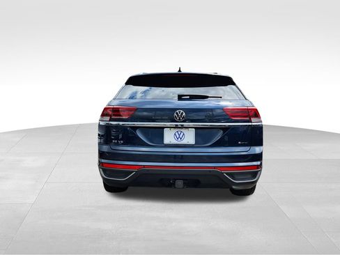 Certified 2023 Volkswagen Atlas Cross Sport SE w/ Black Wheel Package AWD/4WD image 6