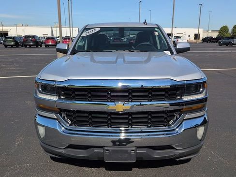 Used 2018 Chevrolet Silverado 1500 LT w/ LT Eassist Package RWD image 2