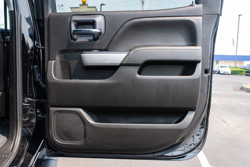Used 2019 Chevrolet Silverado 2500 LTZ w/ Duramax Plus Package AWD/4WD image 27